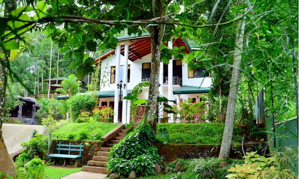 Hotel Sandaliyan
